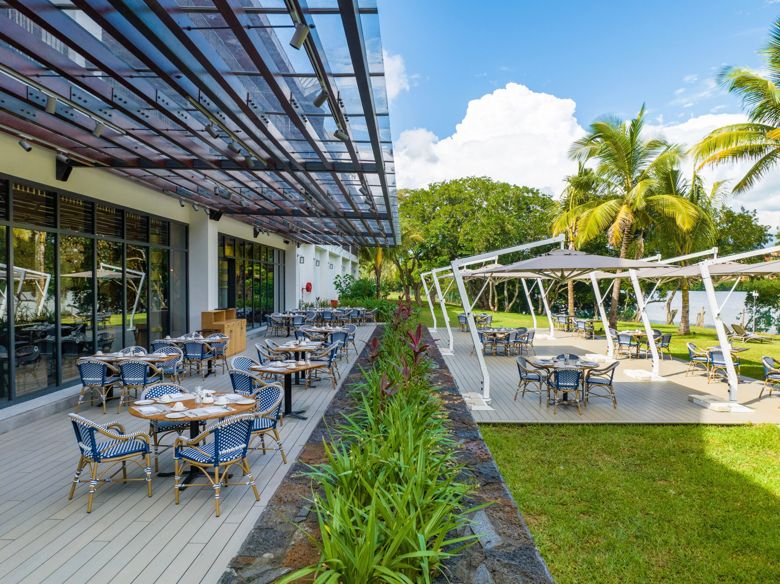 Oceans Creek hôtel et jardins à l’Île Maurice Transcontinents