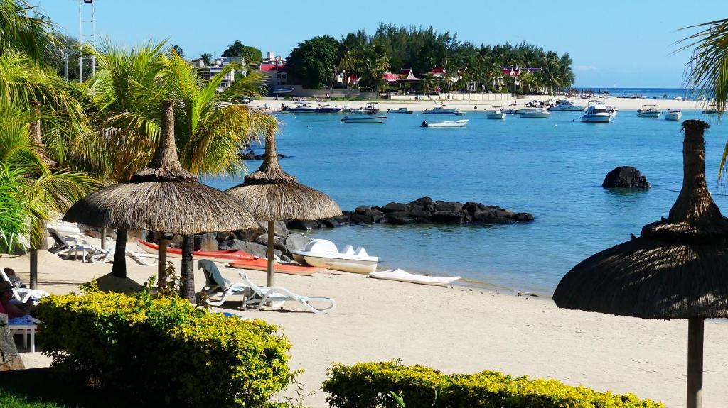 Plage Flic-en-Flac Anelia Resort transcontinents